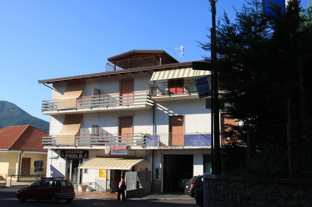 Апартаменти Casa Vacanze San Lorenzo Аджерола Екстер'єр фото